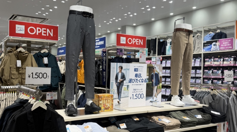 Workman Colors店内